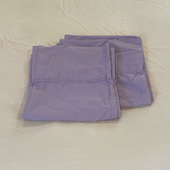 RALPH LAUREN Huntley Purple Sateen Pair of King Pillowcases - Picture 6 of 8